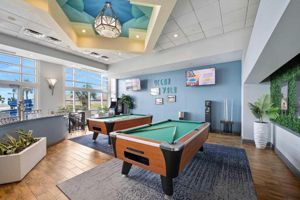 Highly Desired 6Th Floor 1 Bedroom Oceanfront - There Is Only One Ocean Walk Resort 606 Daytona Beach Bagian luar foto